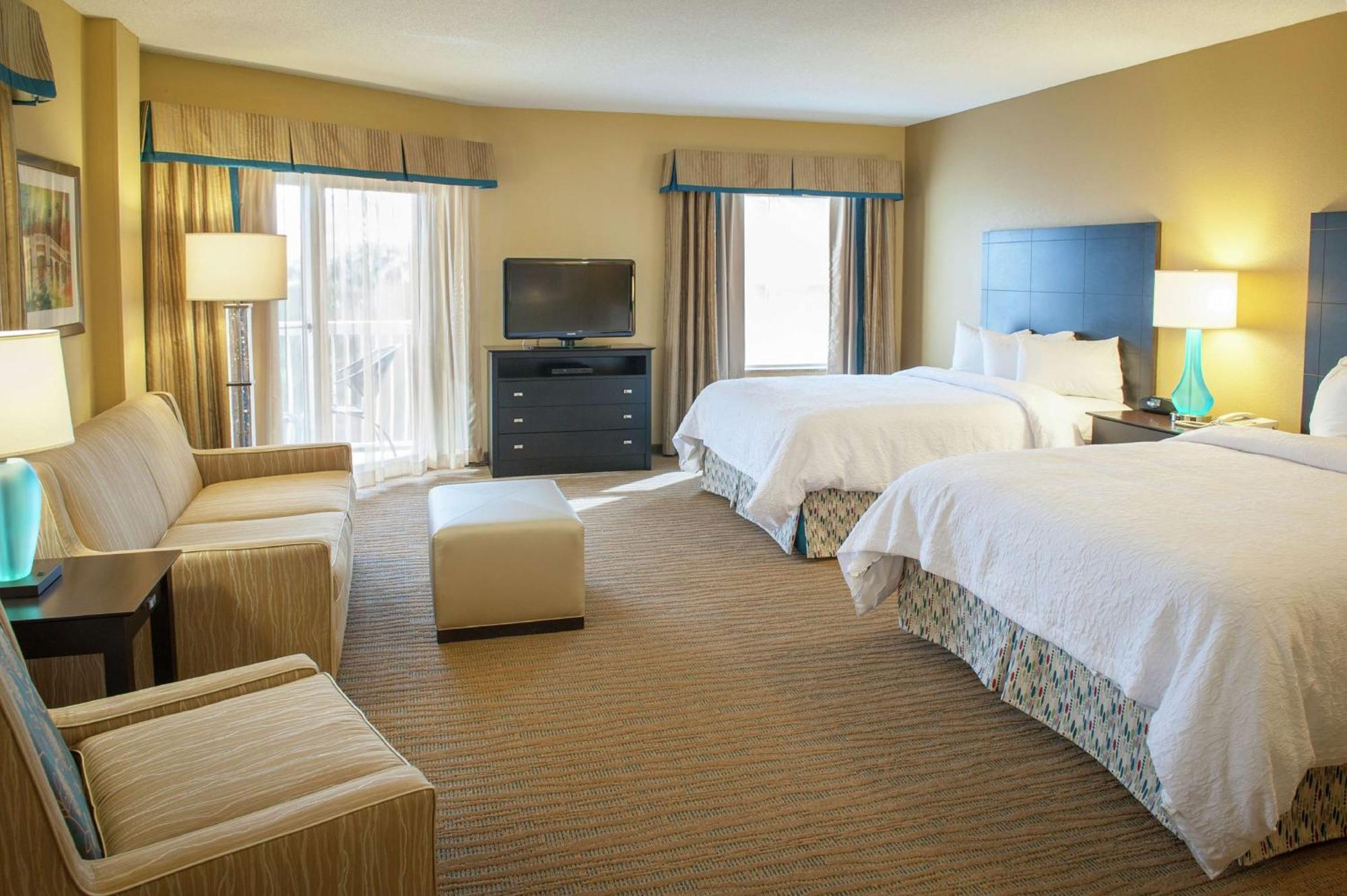 Hampton Inn & Suites St. Petersburg/Downtown Екстер'єр фото