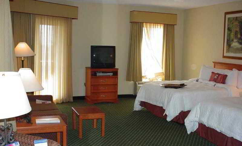 Hampton Inn & Suites St. Petersburg/Downtown Екстер'єр фото